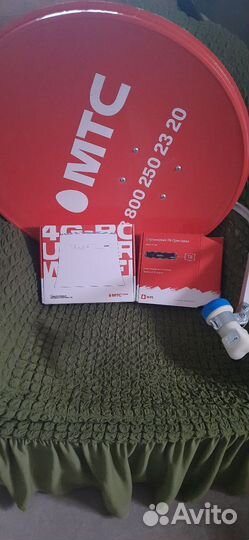 Комплект спутникового тв мтс,совершенно новый