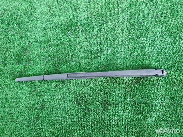 Поводок стеклоочистителя задний Honda CR-V 3 (RE)