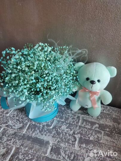 Букеты и коробки с гипсофилой