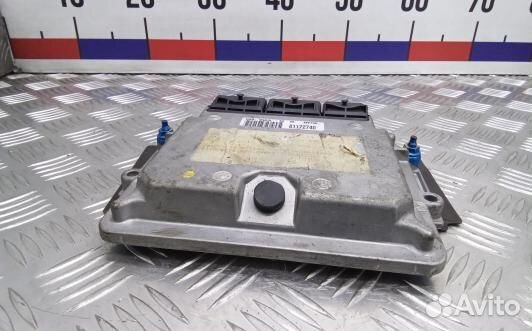 Блок управления двигателем peugeot 406 (7ST21PF01)