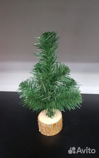 Елка искусственная