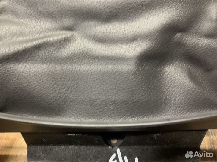 Volkswagen Touareg 1й Кожух рулевой колонки