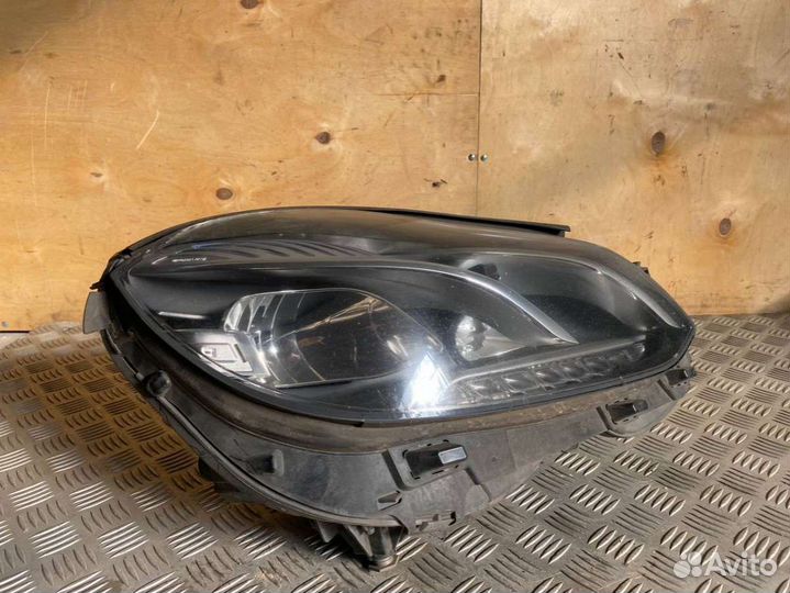 Фара правая, Mercedes E W212 2015