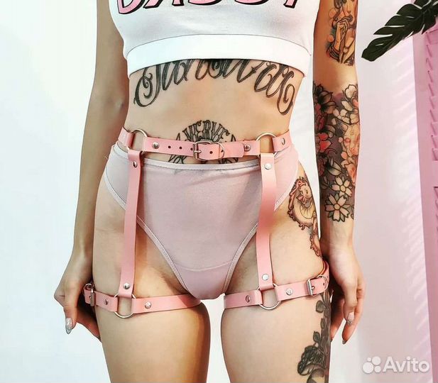 Гартеры с бантиками розовые кожаные портупея