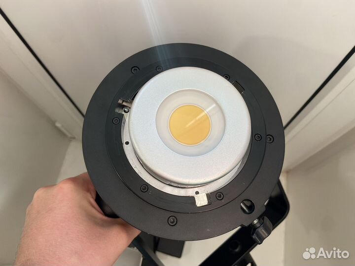 Осветитель Godox UL150