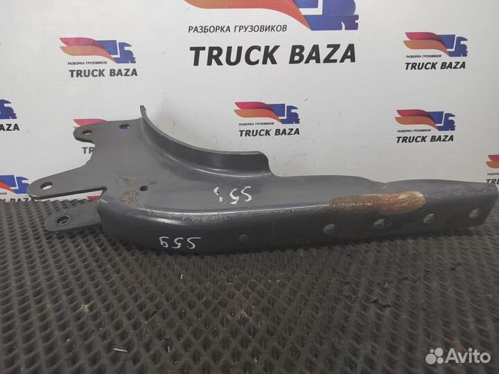 Кронштейн замка кабины левый