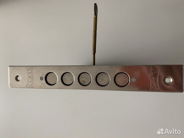 Замок врезной для металлических дверей