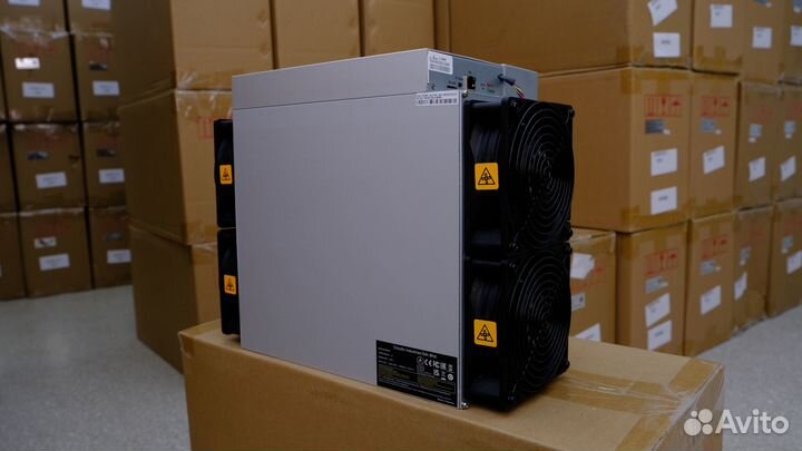 Асик Antminer L7 9050mh б/у (легендарные)