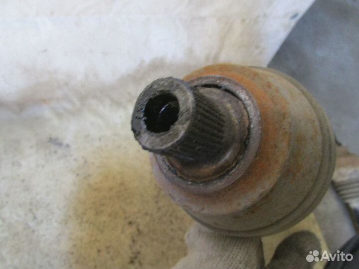 Полуось задняя VW Phaeton 2002-2016 (3D0501203)