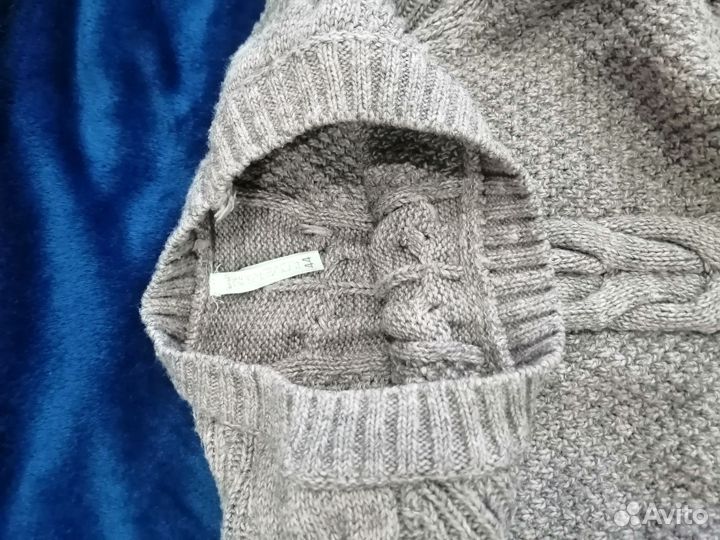 Свитер женский