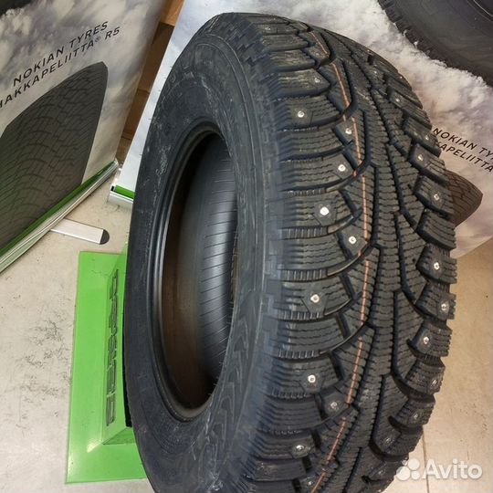 Nokian Tyres Nordman 5 SUV 215/70 R15