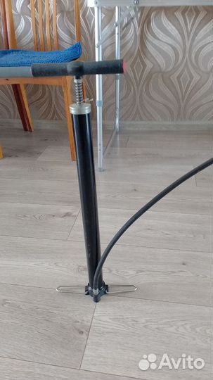 Насос ручной для велосипеда