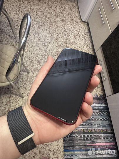 iPhone Xr, 64 ГБ