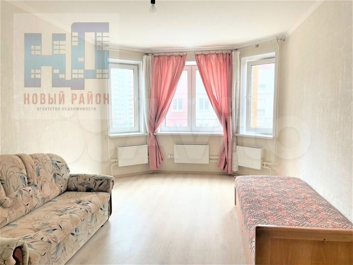 2-к. квартира, 60 м², 5/17 эт.