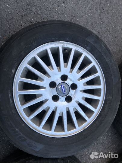 R16 Yokohama BluEarth-A 215/60, PCD 5x108 DIA 63.4