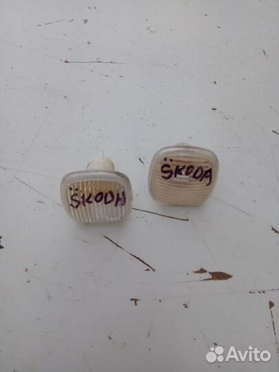 Повторители Skoda Octavia
