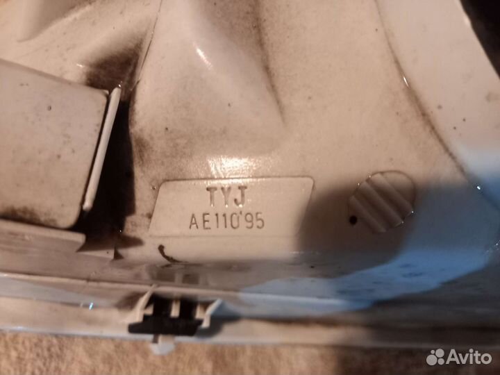 Фары на toyota corolla 110