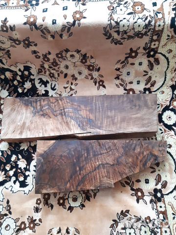 Орех корневой