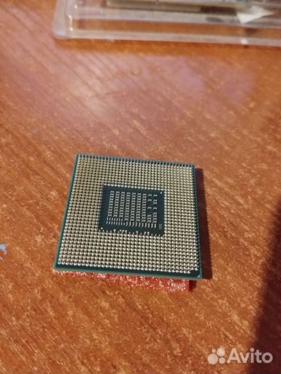 Процессор Celeron b800, память ddr3 2gb