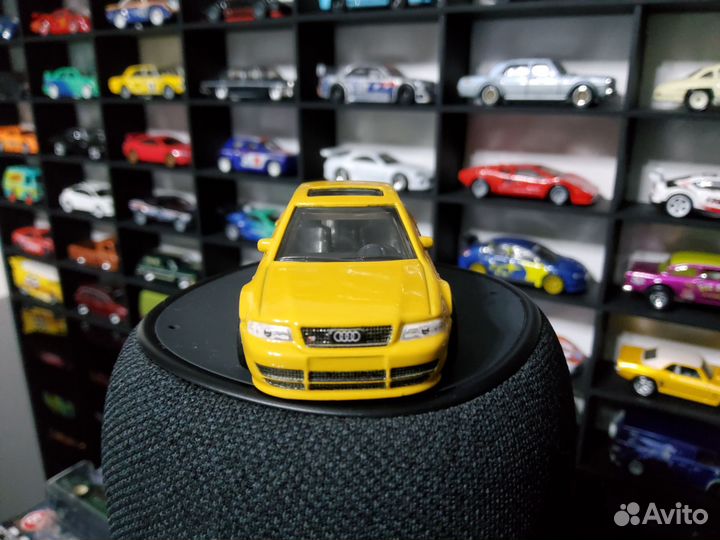 Hot Wheels Premium Audi S4 Quattro распак