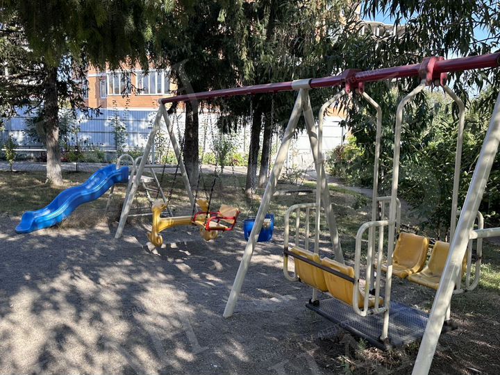 2-к. квартира, 77,2 м², 3/6 эт.