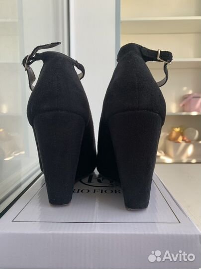 Туфли женские