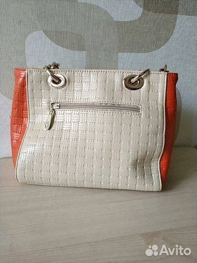 Новая женская сумка