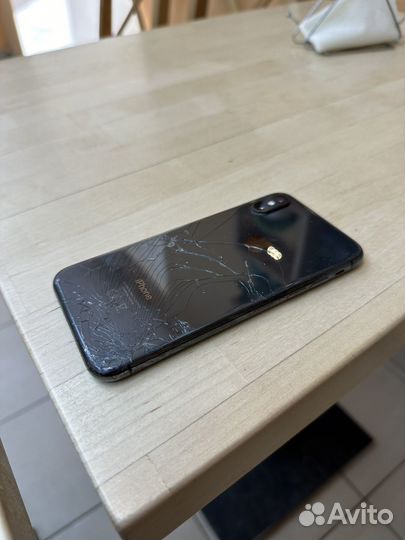 iPhone X, 256 ГБ