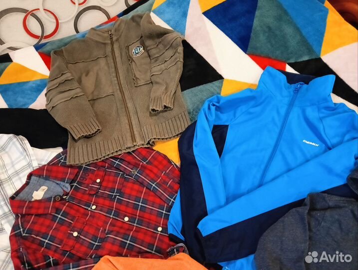 Рубашки/шорты/джемпера/ветровка 116-128 пакетом