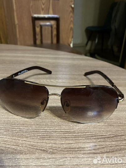 Солнцезащитные очки