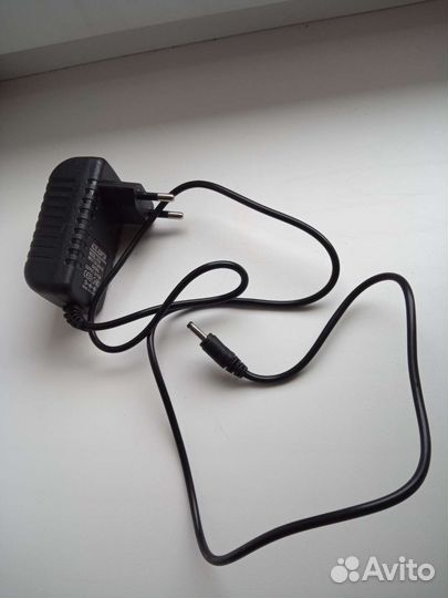 Блок питания, зарядка для смартбука Prestigio