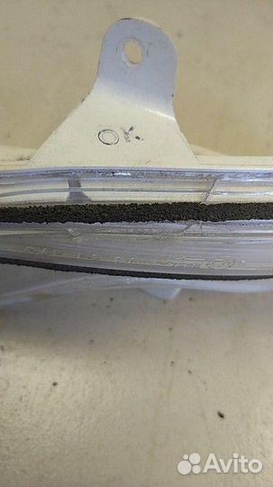 Повторитель указателя поворота в зеркало левый