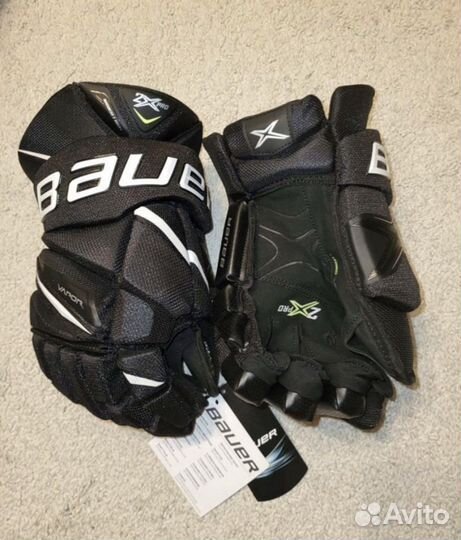 Хоккейные перчатки краги ccm