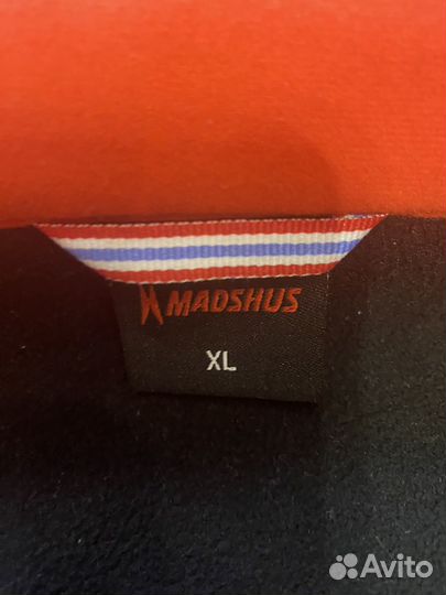 Спортивная куртка мужская madshus