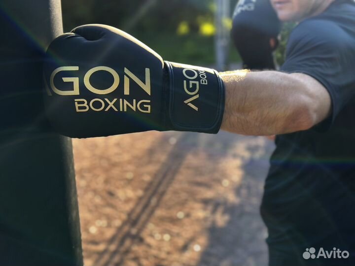 Боксерские перчатки Agon + бинты