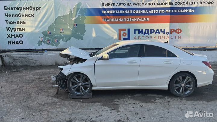 Горловина топливного бака Mercedes-Benz CLA 200 (C