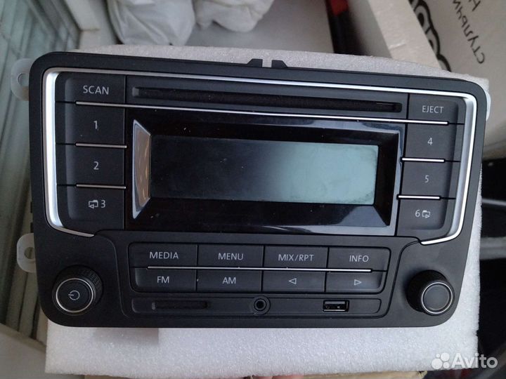 Магнитола volkswagen jetta