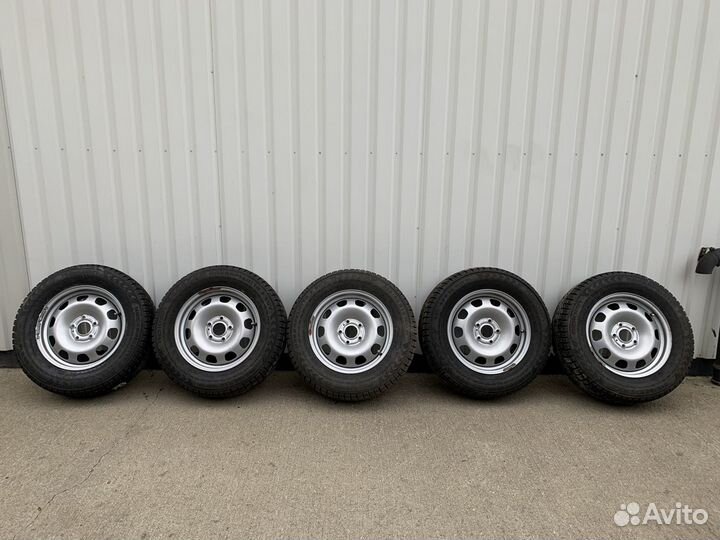 R16 Nokian Tyres Hakkapeliitta 7 SUV 215/65, PCD 5x114.3 DIA 66.1