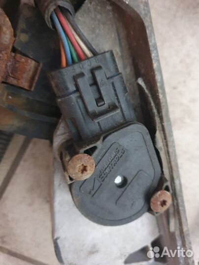 Педаль Газа в Сборе Hyundai HD78 County