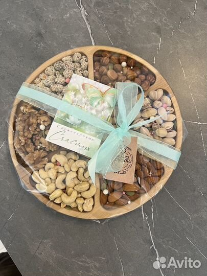Подарочные наборы в менажницах, орехи