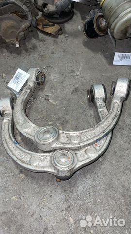 Рычаг передний правый/левый верхний mercedes w164