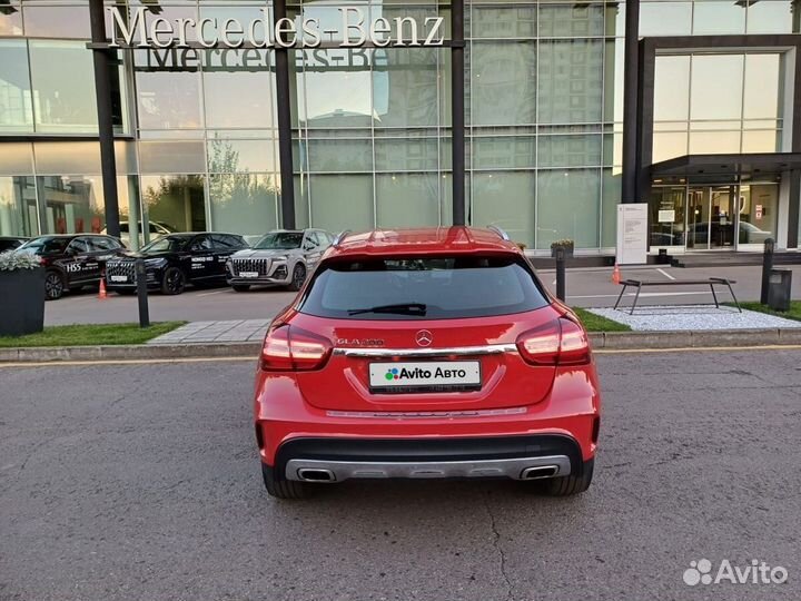 Mercedes-Benz GLA-класс 1.6 AMT, 2018, 69 692 км