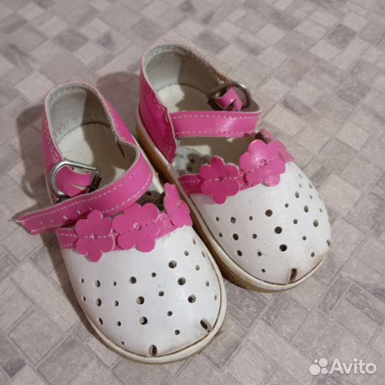 Сандалии для девочки