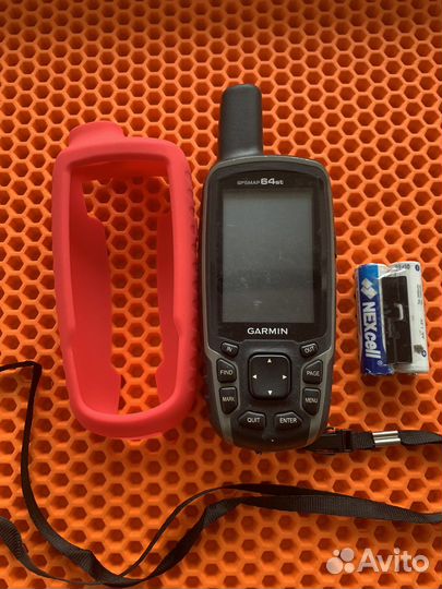 Навигатор Garmin GPSmap 64st (С акб и картами)