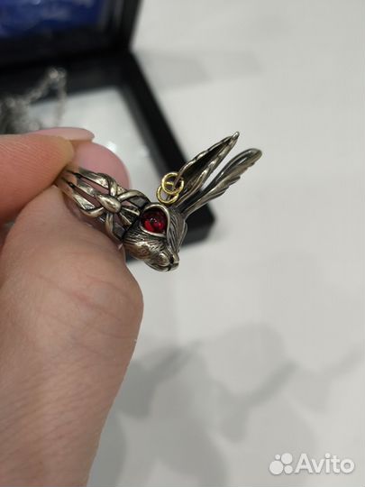 Комплект бижутерии кольцо и подвеска Кролик