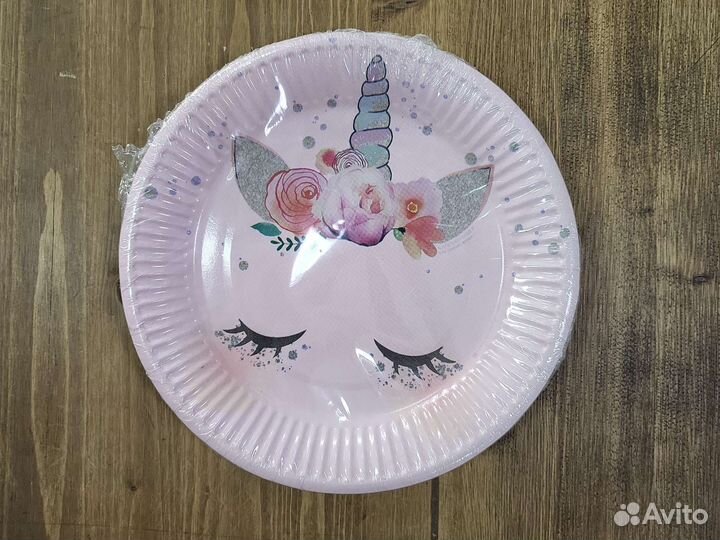 Бумажные тарелки