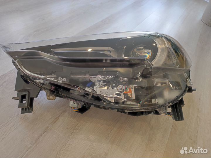 Передняя левая фара LED, Mazda CX-5 (KF)