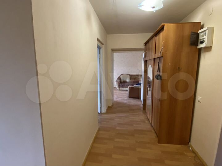 2-к. квартира, 56 м², 2/10 эт.