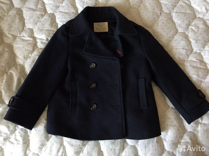 Пальто для девочки Zara 104