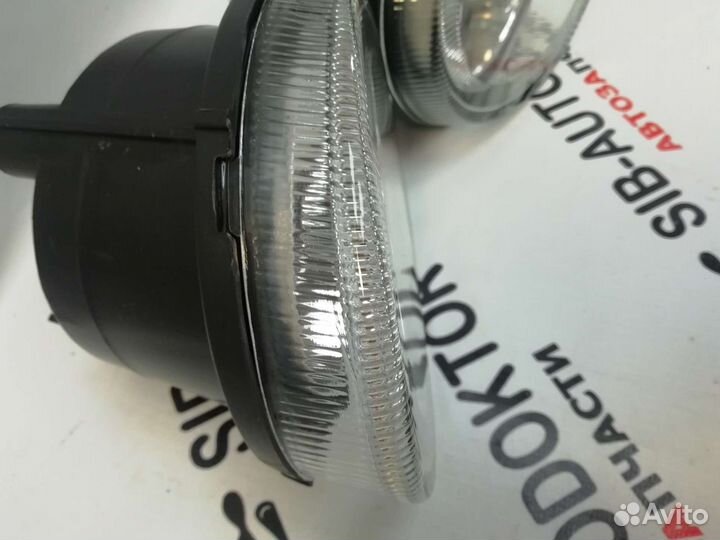 Туманка левая правая nissan AD /avenir 98-05